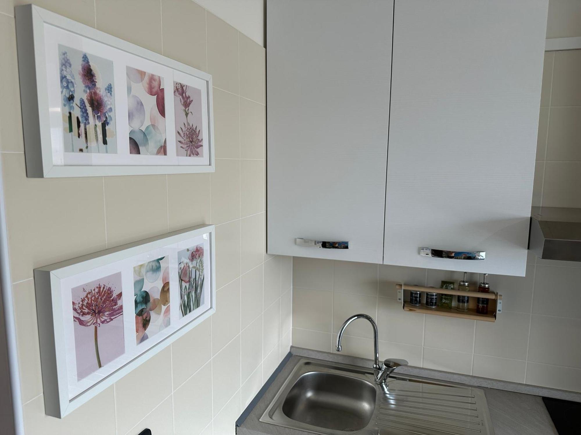 Ferienwohnung Il Gabbiano Savona "Luxury House" - Wifi, Parking, Shopping Center Exterior foto